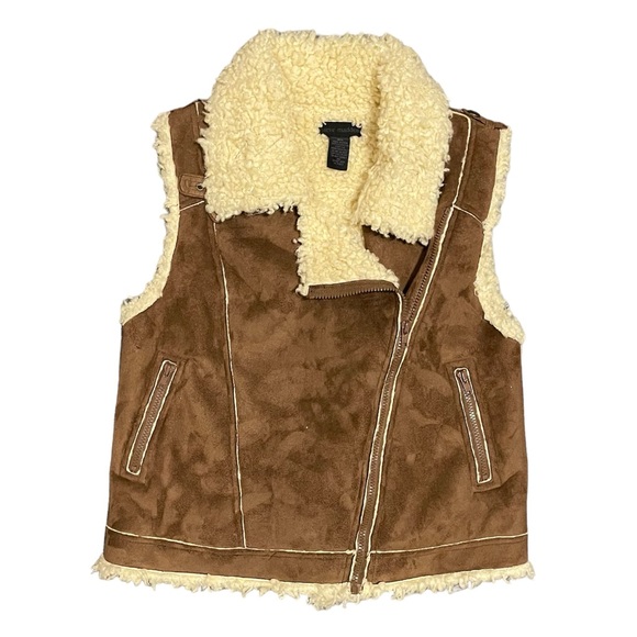 Steve Madden Faux Fur Vest - Picture 1 of 4